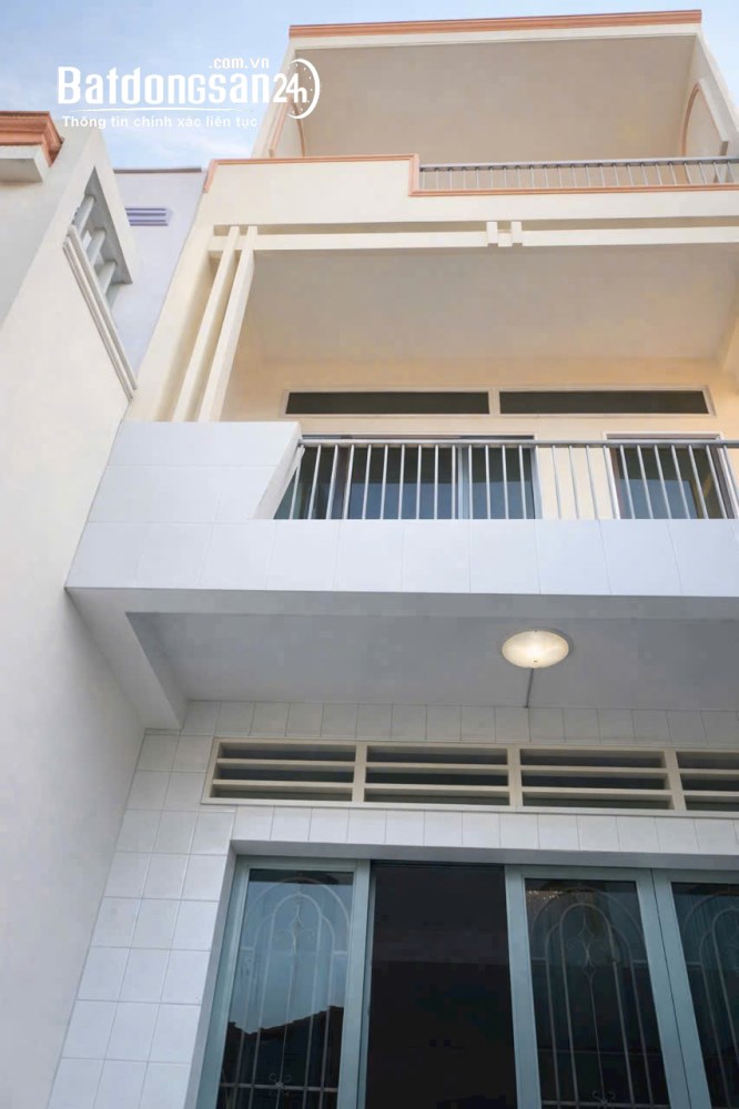 Bán nhà 135m2, Sổ riêng, full thổ cư 100%, chỉ 5.8 tỷ, Quốc Lộ 51, P. Long Hưng, Tỉnh Đồng Nai.