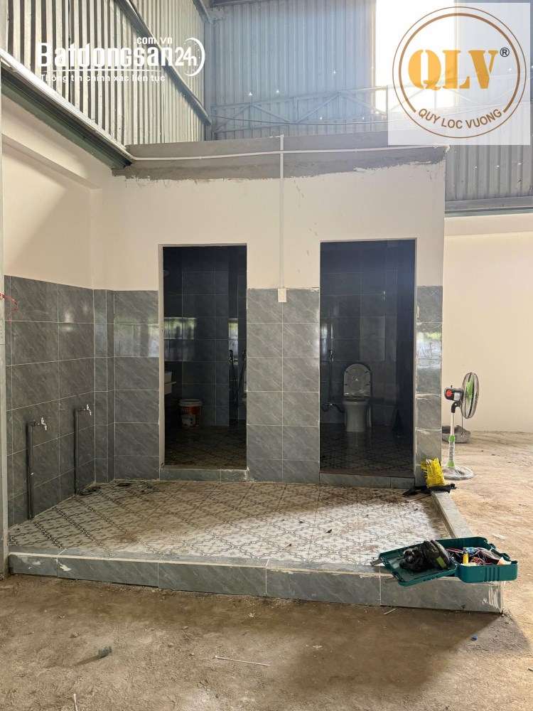 CHO THUÊ XƯỞNG MẶT TIỀN QL13, MỸ PHƯỚC, BẾN CÁT, BÌNH DƯƠNG, 1.000M²