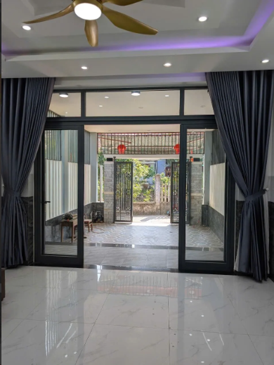 Nhà 2 Tầng, Diện Tích Lớn, Full Nội Thất, Gần QL 1A, Hòa Xuân/Đà Nẵng – Chỉ 4,55 Tỷ.