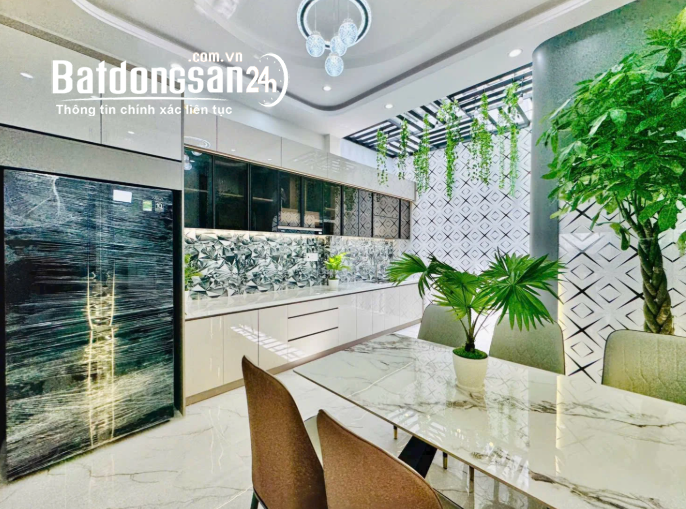 Nhà HXH Hoa Sứ – Phú Nhuận – 87.5m² – 2 Lầu – Đang Cho Thuê 25 Tr/Th – Chỉ 3.55 tỷ.