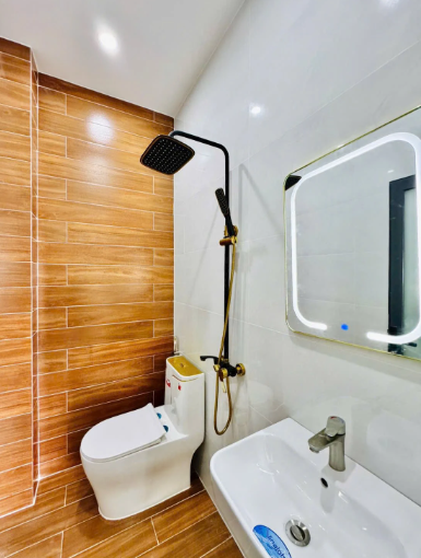 Nhà HXH Hoa Sứ – Phú Nhuận – 87.5m² – 2 Lầu – Đang Cho Thuê 25 Tr/Th – Chỉ 3.55 tỷ.