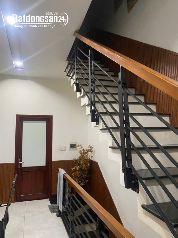 Bán nhà 190m2, giá 16 tỷ, dòng tiền 38 tr/th, Phường Ngũ Hành Sơn, TP Đà Nẵng.