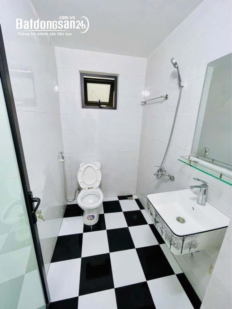 CHDV 6 tầng, TM, 13 phòng, full nội thất, gần oto, ngõ rộng, có dòng tiền, (Q Hai Bà Trưng cũ).