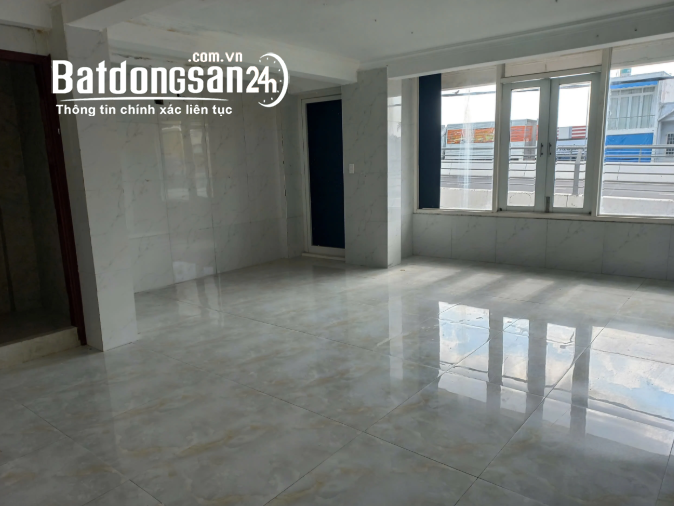 Nhà Mặt Tiền Trần Hoàng Na Ninh Kiều – 94,2m2 – 5 Tầng – MT 5,8m – Giá 8.2 tỷ
