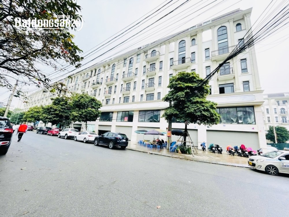 Bán Căn Liền Kề - 80m²- giá 23.99 Tỷ- Him Lam, Vạn Phúc, Hà Đông. 