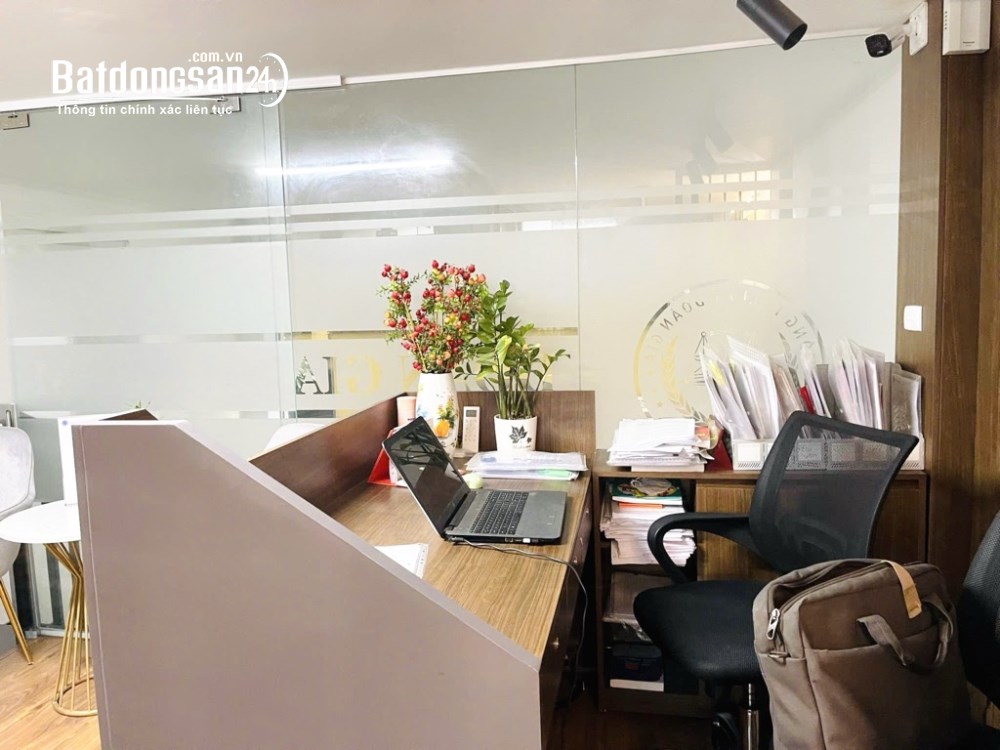 Bán Căn Liền Kề - 80m²- giá 23.99 Tỷ- Him Lam, Vạn Phúc, Hà Đông. 