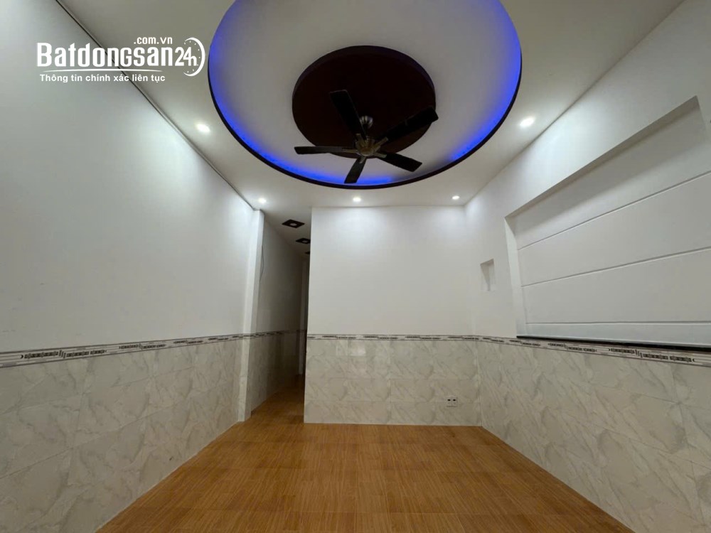 Nhà 80m2, giá 5.3 tỷ, Đường số 9, Phường Thủ Đức (Q Thủ Đức cũ).