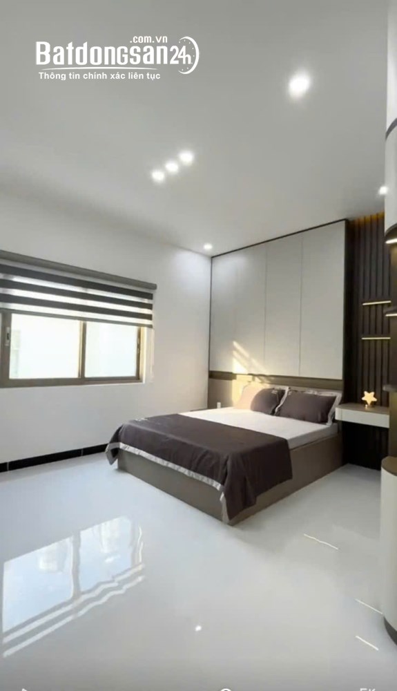 Bán nhà 1 trệt 1 lầu, 120m2, giá 2.5 tỷ, Đ. Hồ Văn Cống, P. Bình Dương (Thủ Dầu Một cũ).