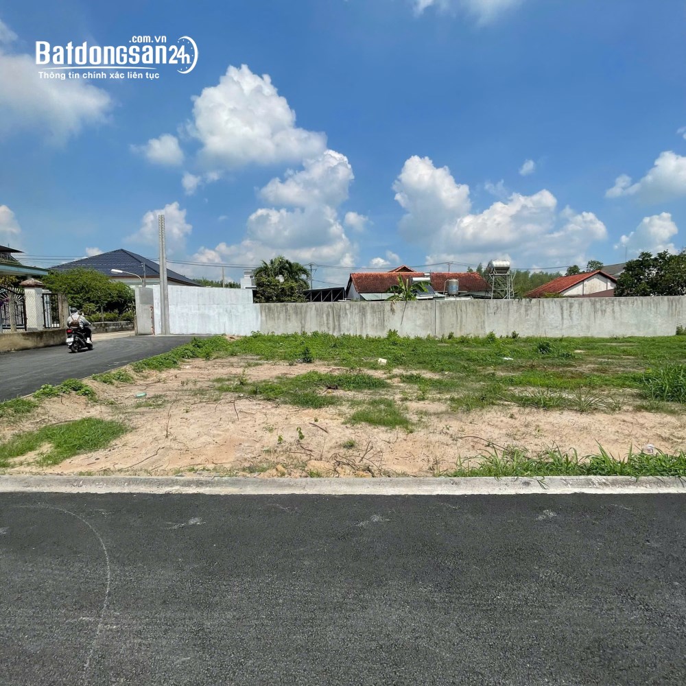 Bán đất 100m2, giá 18 tr/m2, Đường 768, P. Tân Triều (H Vĩnh Cửu cũ), Đồng Nai