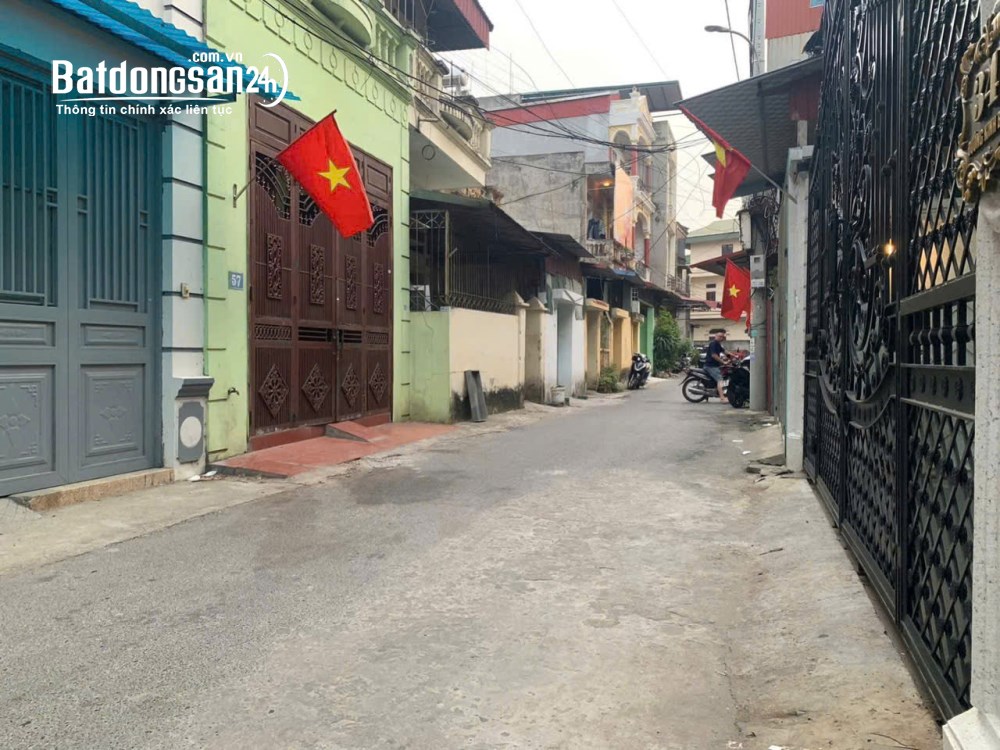 Nhà Phố Chùa Liên Phái/Hai Bà Trưng, Ngõ Rộng Thoáng, Gần Cụm Đại Học Lớn.