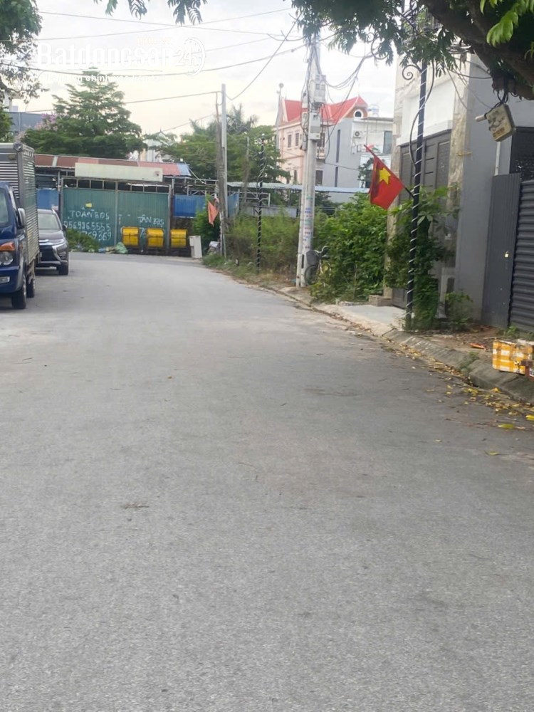 Bán 100m² Đất Hải An/Hải Phòng, Đường 7m, Ô Tô Đỗ Cửa, giá 6.5 tỷ.