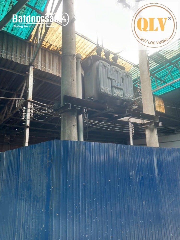 CHO THUÊ NHÀ XƯỞNG TẠI DĨ AN, BÌNH DƯƠNG – 2.196m²