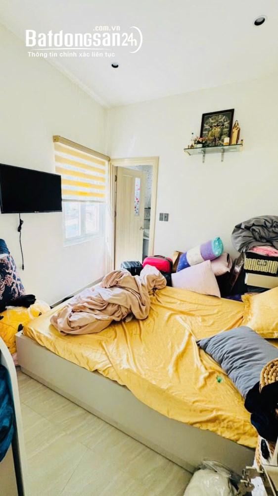 Nhà Đẹp Lê Văn Sỹ – Ngang Gần 8m – 4PN – Chỉ Nhỉnh 9 Tỷ.