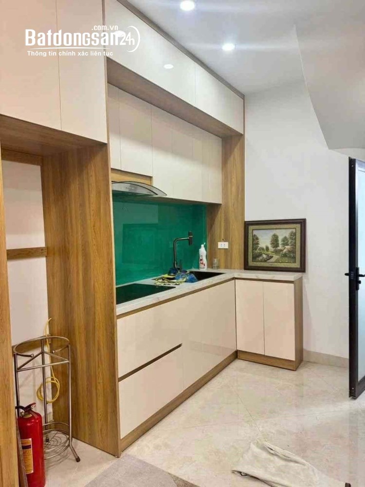 Nhà Đẹp Văn Miếu – Lô Góc Thoáng Sáng – Gần Ô Tô – Hơn 6 Tỷ.