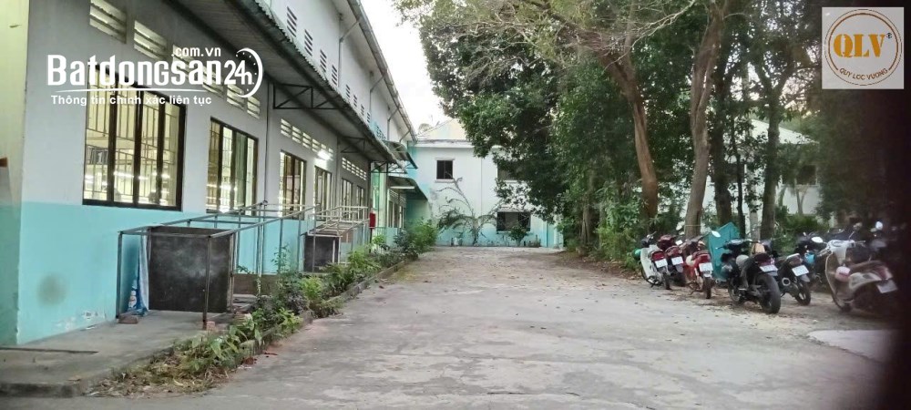 Cho thuê nhà xưởng may mặc gần KCN VSIP 2 Bình Dương, 5.500m², sẵn 10 chuyền may và PCCC tự động