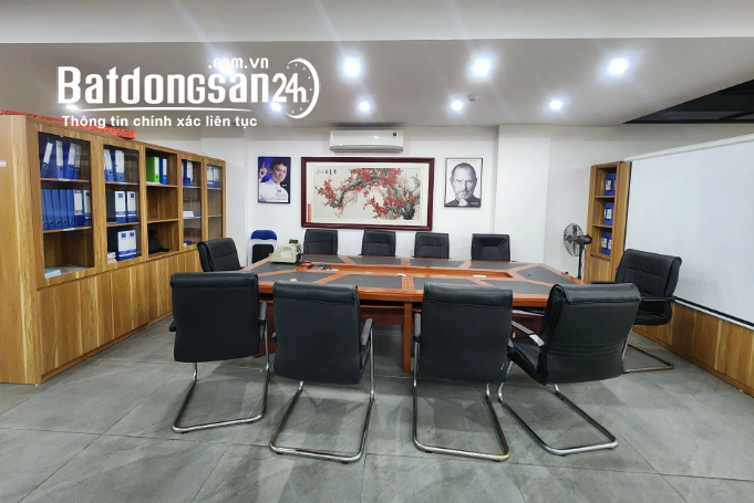 Bán tòa nhà văn phòng Phố Vọng 235m2 x 9 tầng thang máy, đủ PCCC.