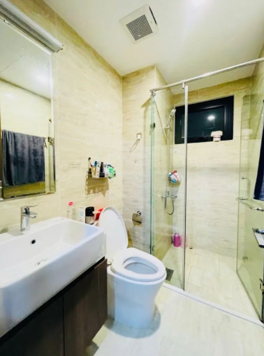Bán căn hộ chung cư 70m2 2PN đường Nguyễn Xiển, Hoàng Mai, full nội thất cao cấp.
