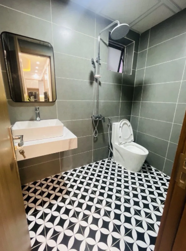 CC bán gấp căn hộ 70m2 - 2PN tầng trung, Đ. Nguyễn Xiển, Hoàng Mai, full nội thất.