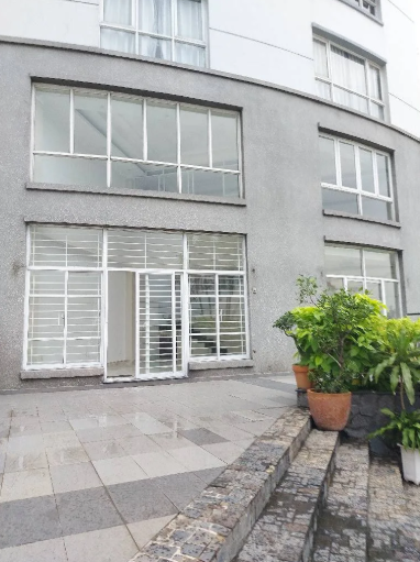 Bán shophouse căn góc The Splendor, Gò Vấp 203m2, đường 18m, mặt tiền rộng 10m.