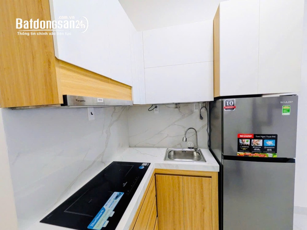 Nhà 3 tầng mới xây cạnh sân bay TSN, Gò Vấp, DT 20m², chỉ 2.78 tỷ.