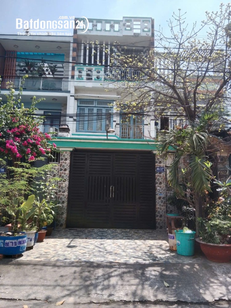 Nhà chính chủ 1 trệt 2 lầu, Phan Văn Hớn, Hóc Môn, diện tích 120m2, nở hậu, full nội thất, giá 6.5 