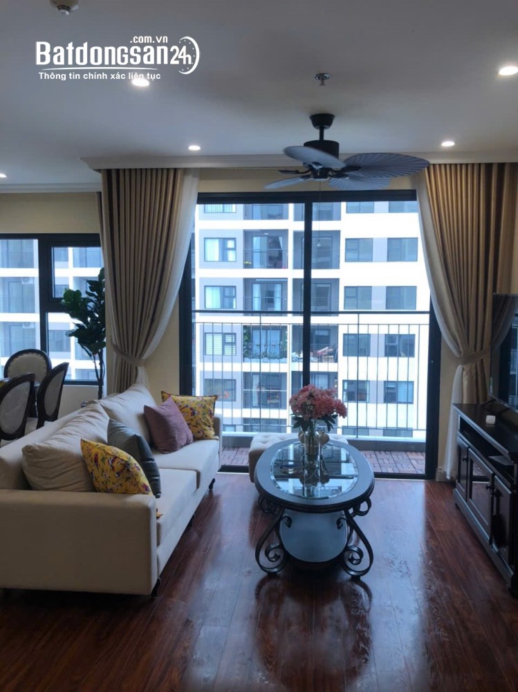 Mặt tiền căn góc S1.08 tầng đẹp Vinhomes Ocean Park, DT 62.8m2, full nội thất, giá siêu rẻ 4 tỷ.