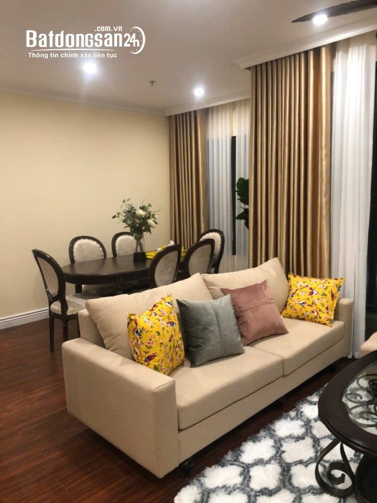 Mặt tiền căn góc S1.08 tầng đẹp Vinhomes Ocean Park, DT 62.8m2, full nội thất, giá siêu rẻ 4 tỷ.