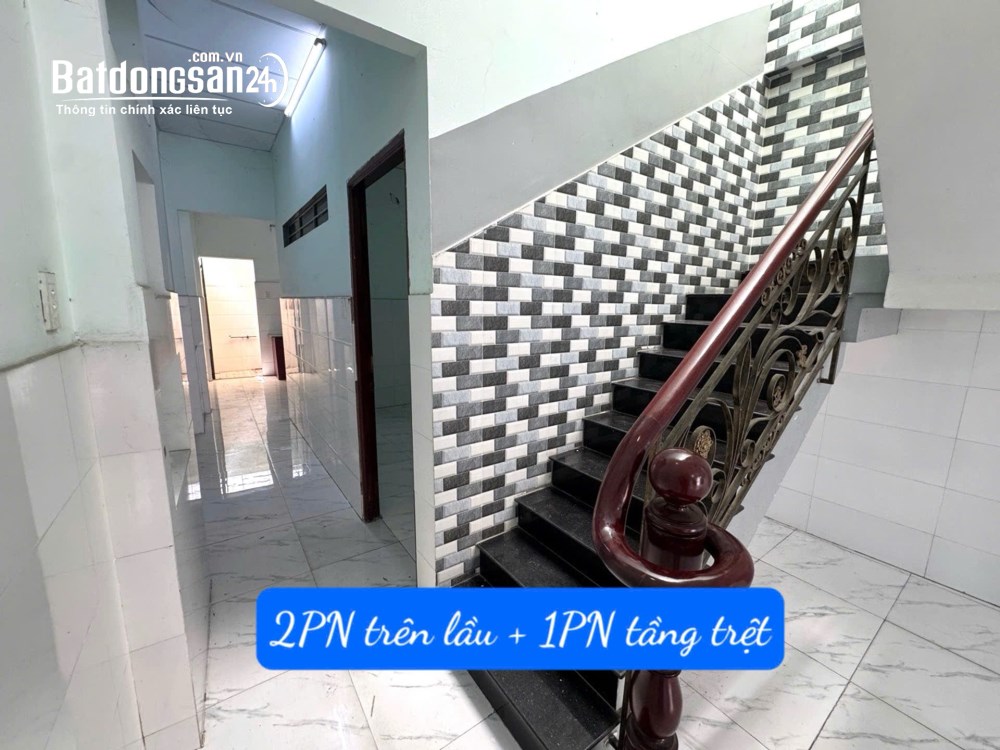 Nhà mặt tiền nội bộ Lê Công Phép, Q.6, 2 tầng, 3PN, có phòng trệt sát BX Miền Tây, giá 6.3 tỷ.