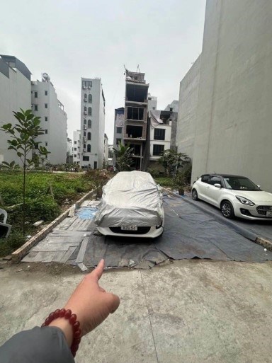 Đất phân lô TĐC Ngọc Thụy, Long Biên – 50m², mặt tiền 5m, vỉa hè rộng, kinh doanh.