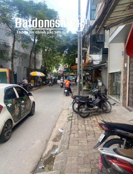 Bán đất mặt ngõ Đội Cấn - Ba Đình, 94m², MT view trực diện Hồ Đầm Tròn.