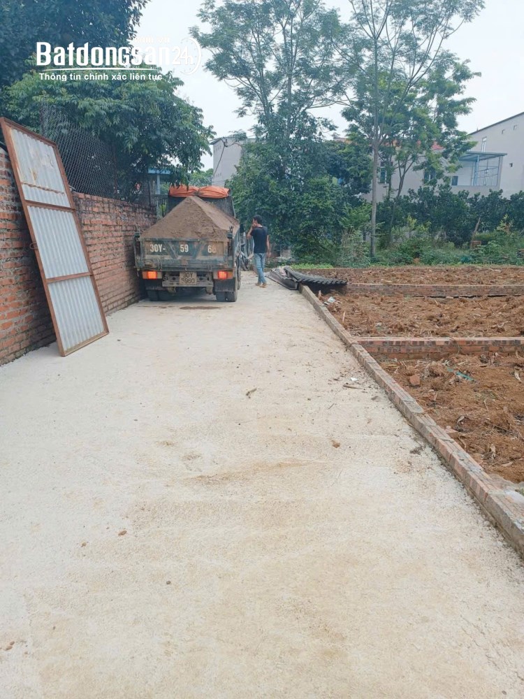 Bán đất nền Phú Hữu – Hòa Lạc, diện tích 80m², giá nhỉnh 3 tỷ.