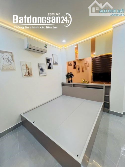Bán nhà kiên cố gần ĐH Công Nghiệp, Gò Vấp – 40m², hẻm thông sát ô tô, full nội thất, giá tốt.
