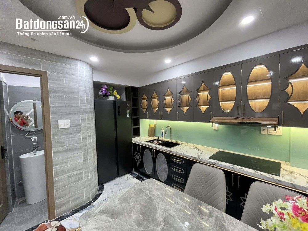 Bán gấp nhà phố thiết kế thông minh, độc đáo tại Nguyễn Văn Lượng, Gò Vấp.