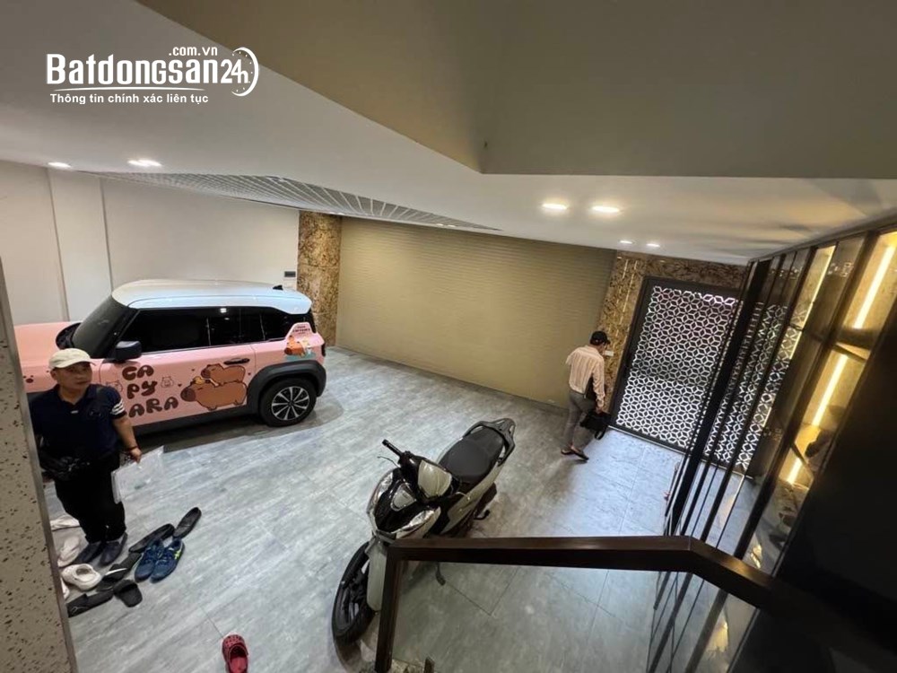 Bán nhà đẹp khu Việt Hưng – 6 tầng thang máy – Oto tránh, gara ô tô – Tặng full nội thất 3 tỷ.