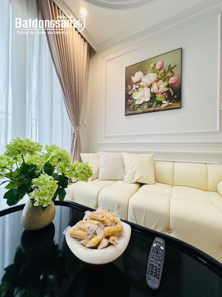 Bán căn hộ 2 phòng ngủ căn góc đẹp nhất The Zurich, Vinhomes Ocean Park 1, Gia Lâm.