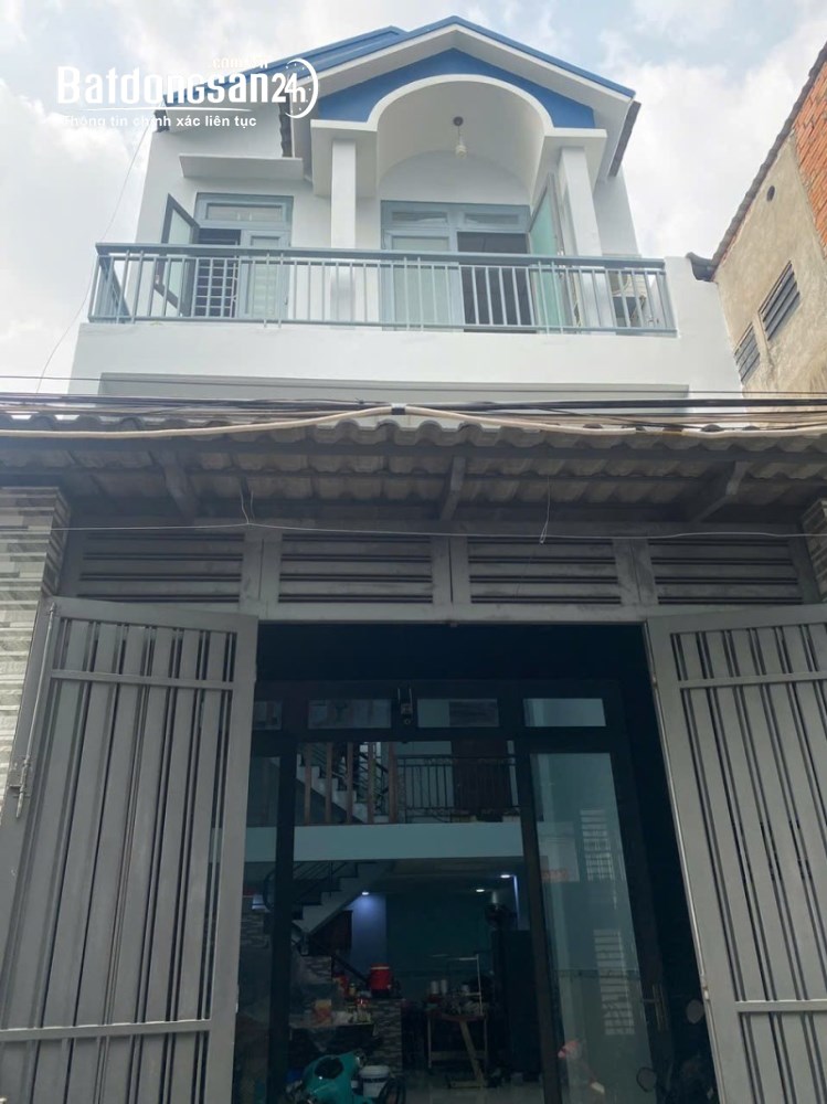 Bán nhà đẹp, giá cực tốt tại sát vách Nguyễn Sơn, Tân Phú – Diện tích 77m², 3 tầng – Chỉ 5.7 tỷ.