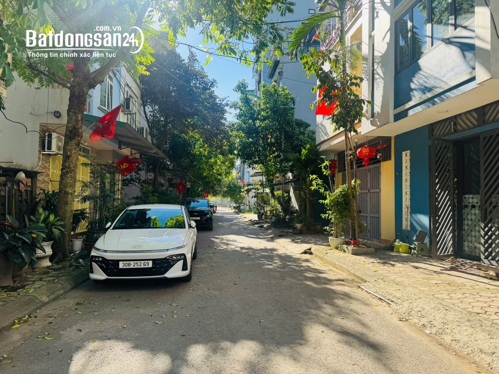 Bán đất trung tâm TP Hòa Lạc – 52m² – Vị trí kim cương, giá hơn 5 tỷ.