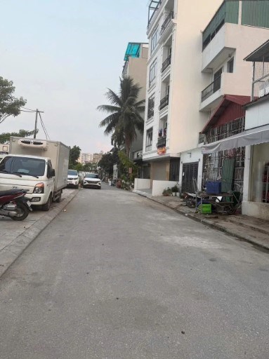 Đất TĐC Ngọc Thụy, Long Biên, 50m², Lô góc/Mặt đường 10m, KD đắc địa, giá 16.85 tỷ.