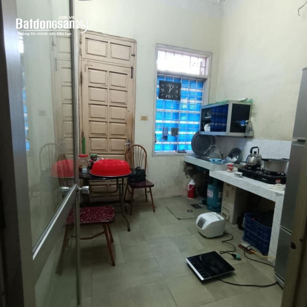 Bán nhà 28m² tại trung tâm Đống Đa – Giá hơn 6 tỷ – Ngõ thông, gần hồ.