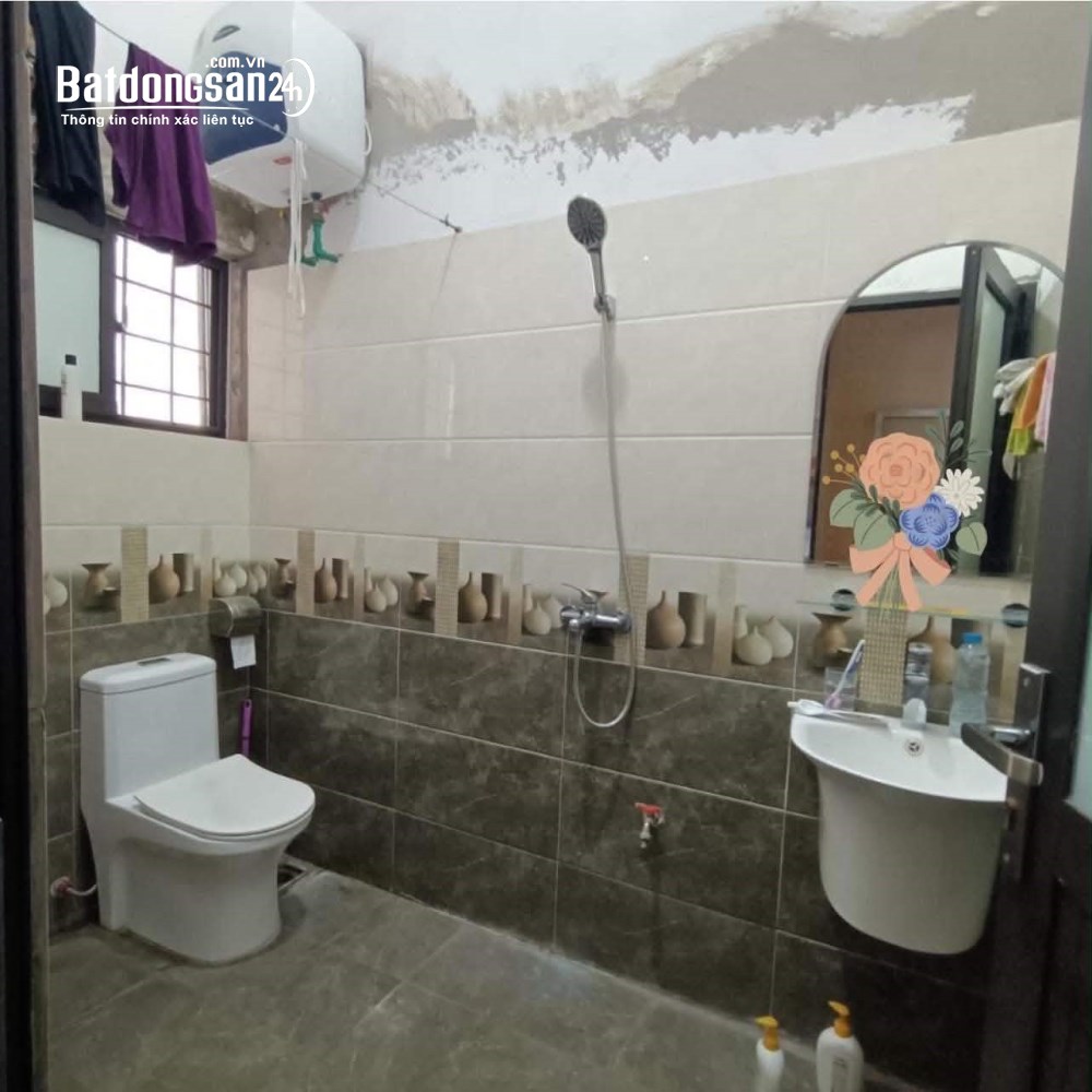 Bán nhà 28m² tại trung tâm Đống Đa – Giá hơn 6 tỷ – Ngõ thông, gần hồ.