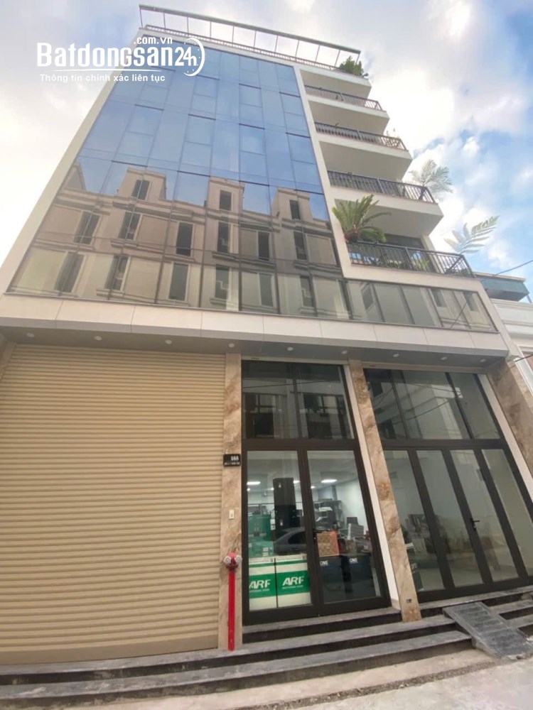 Cho thuê nhà nguyên căn mặt phố Nguyễn Mậu Tài, Trâu Quỳ – 254m² – Giá 80 triệu/tháng.