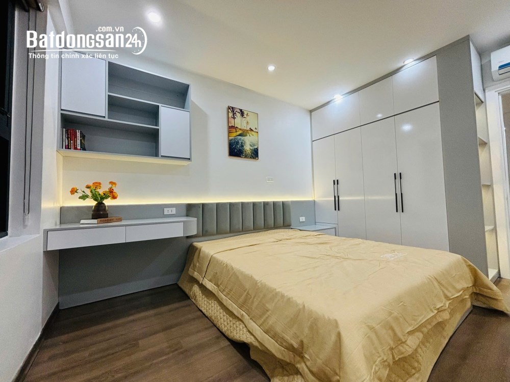 Bán căn hộ chung cư tòa OCT5 – KĐT Resco, Phạm Văn Đồng – 65m², 70m² – Giá 5,4 tỷ – 5,6 tỷ.