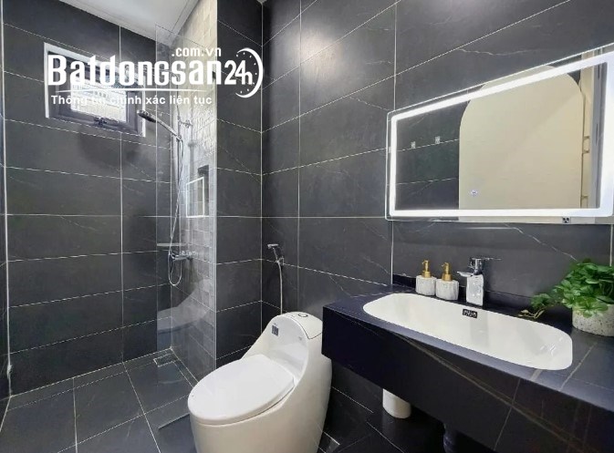 Bán nhà 3 tầng kiệt ô tô đường Đống Đa, Hải Châu – 88m² – Ngang 8,1m cực hiếm.