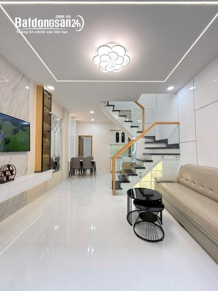 Bán nhà đường Khuông Việt, quận Tân Phú – 40m² – 1 trệt 1 lầu, giá 6.45 tỷ.