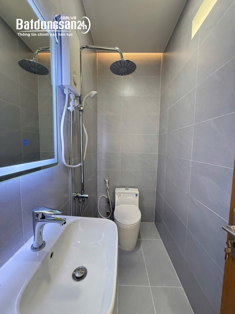 Bán nhà đường Khuông Việt, quận Tân Phú – 40m² – 1 trệt 1 lầu, giá 6.45 tỷ.