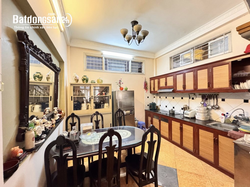 Bán nhà mặt ngõ Ngô Thì Nhậm, Hai Bà Trưng - 80m2 - Giá 30.5 tỷ.