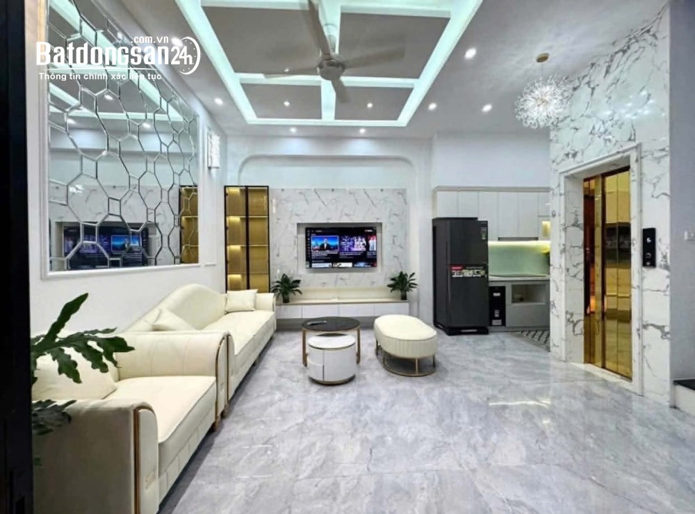 Nhà đẹp trung tâm Đống Đa - 6 tầng thang máy - ô tô qua nhà - hơn 10 tỷ.