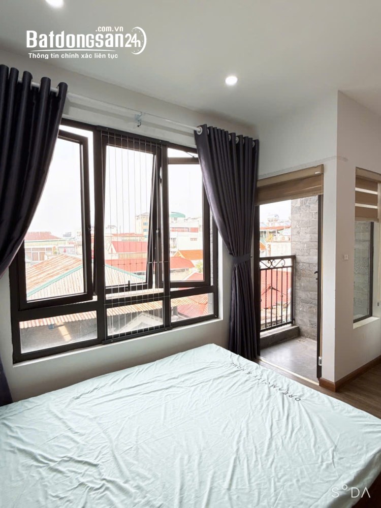 Cho thuê căn hộ dịch vụ 35m² tại số 445 Lạc Long Quân - Giá 6,5 triệu/tháng.