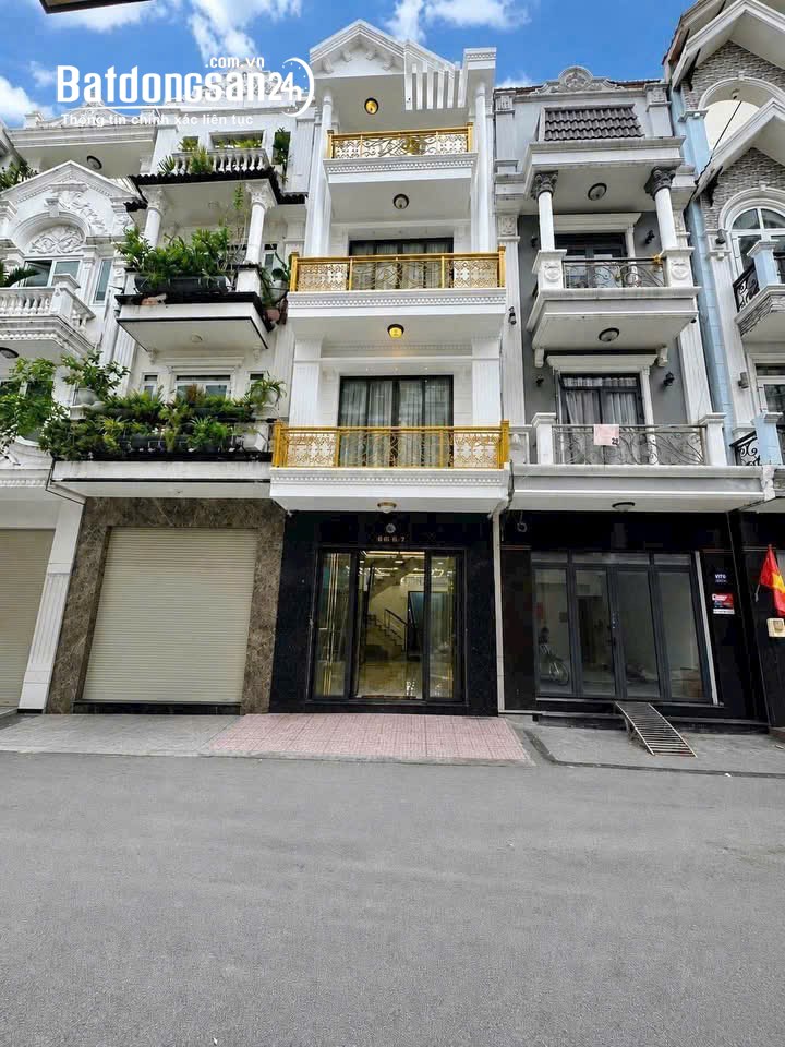 Nhà Phú Mỹ, Quận 7 - 50,5m² - 3 tầng mới hoàn thiện - Giá 10,5 tỷ.