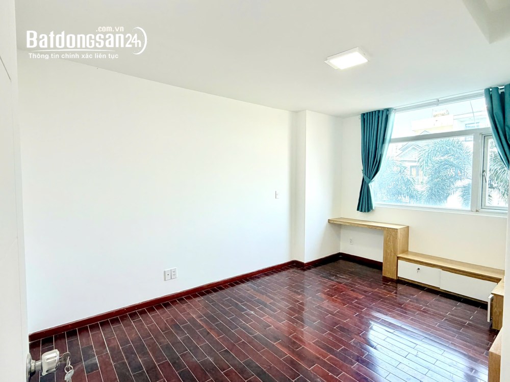 Chính chủ căn góc 83m2 Hoàng Kim sổ hồng sẵn, nhà mới, thanh toán 950tr ở ngay